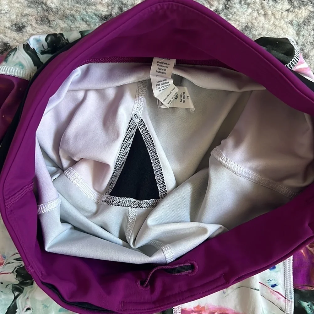 lululemon athletica excellent size